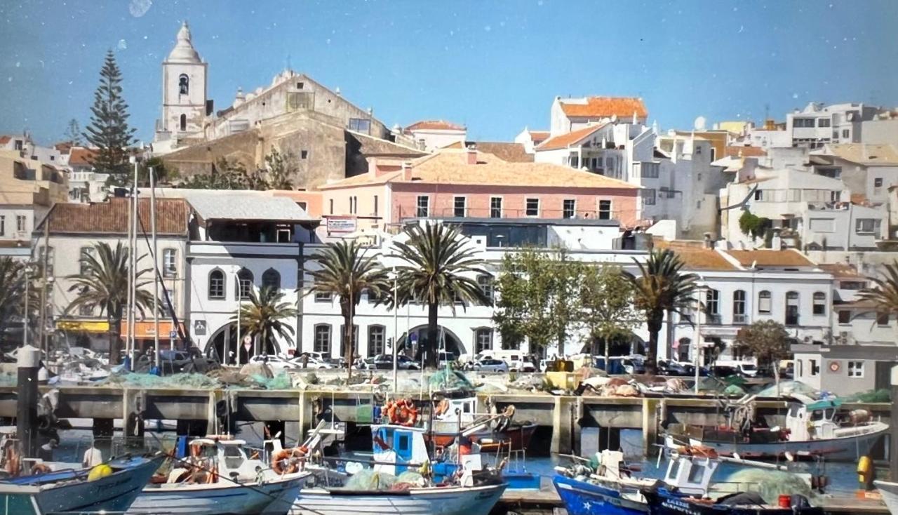 Apartamento Arenga Lagos Bagian luar foto